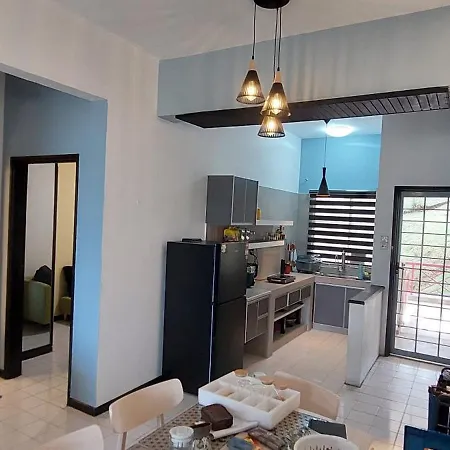 Pd Bayview Seafront Homestay Port Dickson Exterior photo